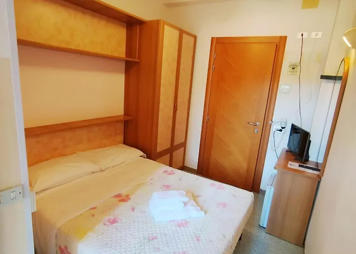 Milord Hotell 3*