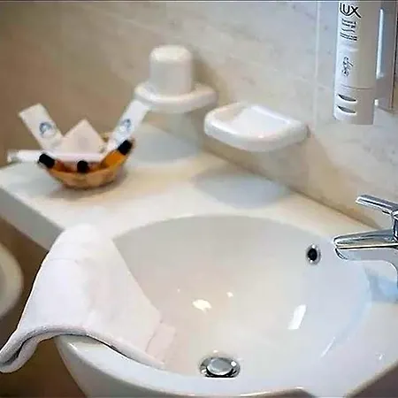 Milord 3* צ'סנטיקו