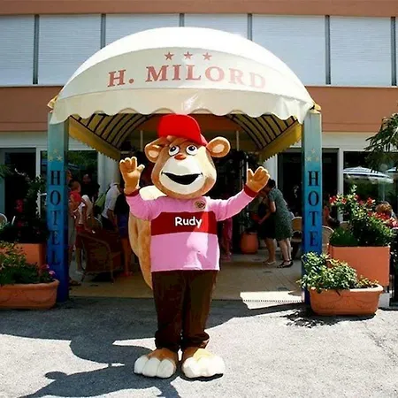 מלון Milord צ'סנטיקו